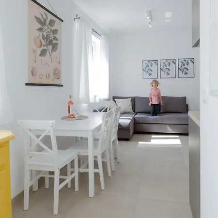 Ivino Lejlighed Omiš