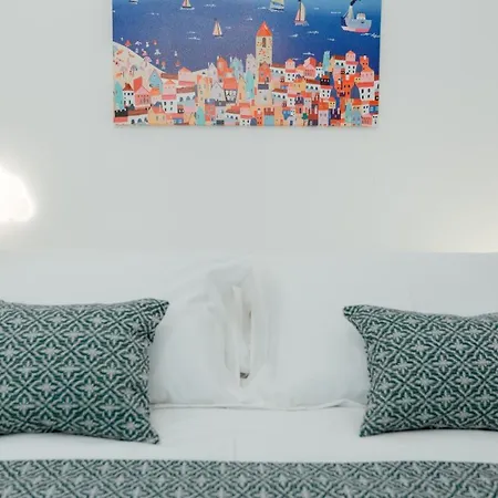 Ivino Apartment *