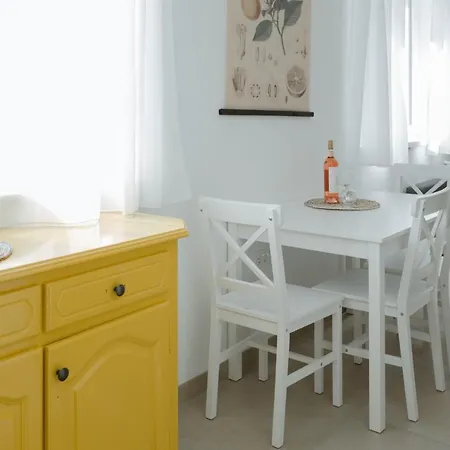 Ivino Apartment