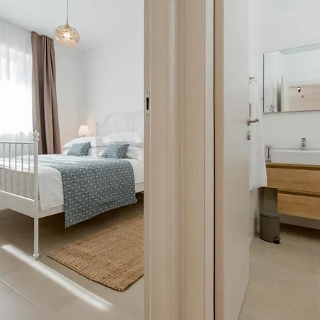 Ivino Apartment