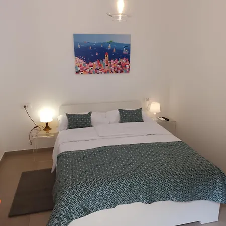 Apartment Ivino Omis