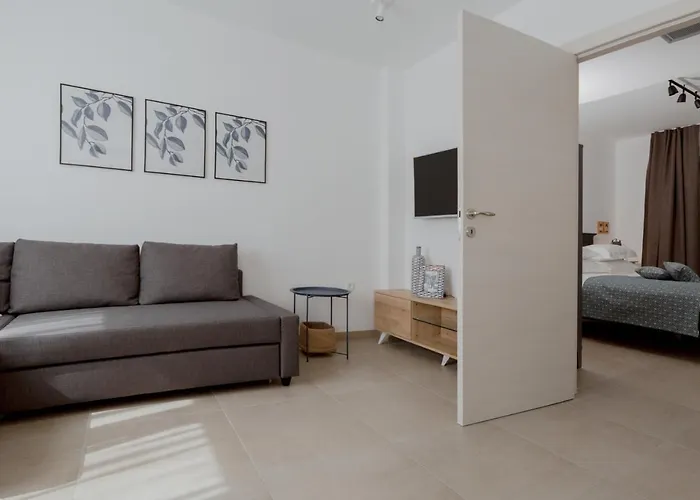 Ivino Apartment